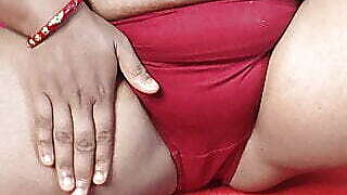 Indian mom Sruti fingering her pussy with oils and showing her big ass and juicy wet pussy in bikini