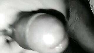 Hot wife ko lund chusaya maza aa gya.