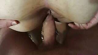 MILF SUCKS DICK diligently to get some CREAMPIE in the vagina.