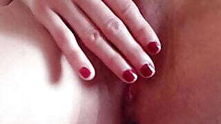 Juicy pussy close up for Masturbation Indian Aunty sex.