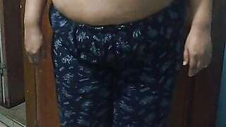 Hot aunty shaking big boobs while exercising