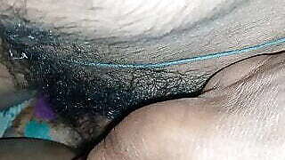 Bhabhi ki full chadai video my house and seen now.