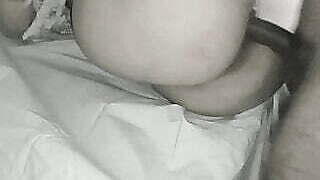 Bengali wife ki taang utha kr chudai kiya.