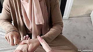 Arab Step Mom Helps Son With Broken Arms