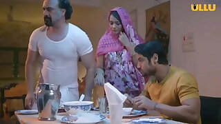 Indian Hot Aunty Has Romance in bedroom