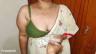 Rs.500 wali Indian Stepmom