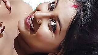 A man fucked a  desi housewife infront of her husband,